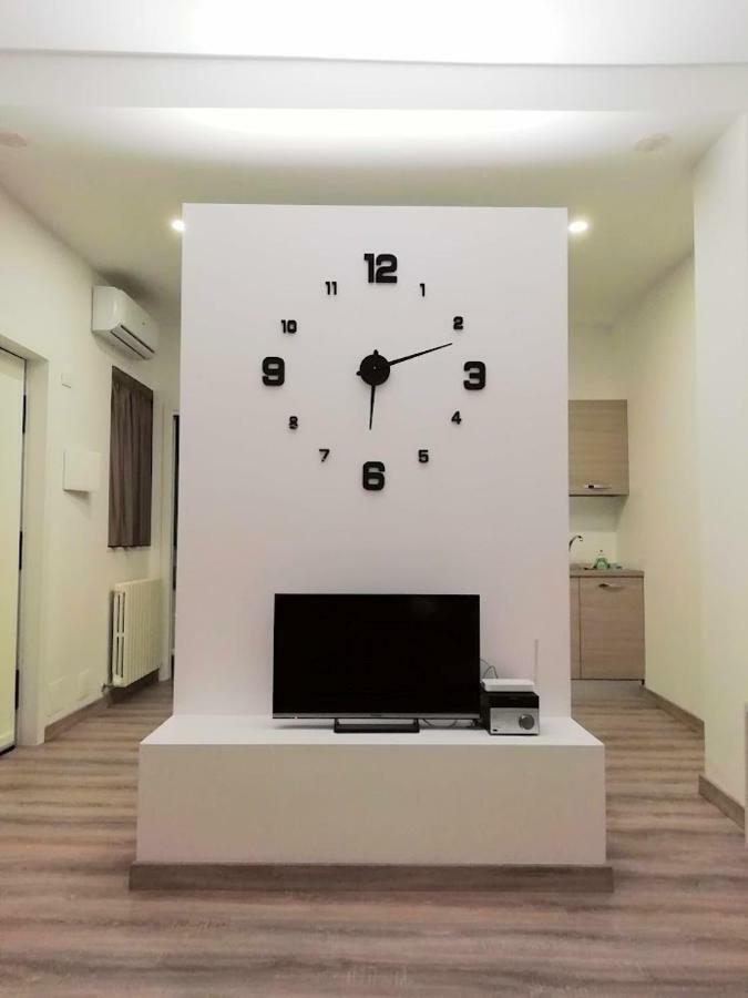 Indipendent Mini Apartment Pescara Centro Exterior photo
